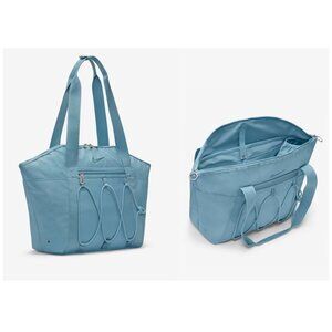 NWOT- Nike Women's Training Tote Bag (18L)